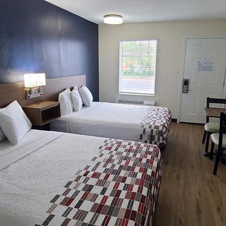 Red Roof Inn Byron Bagian luar foto