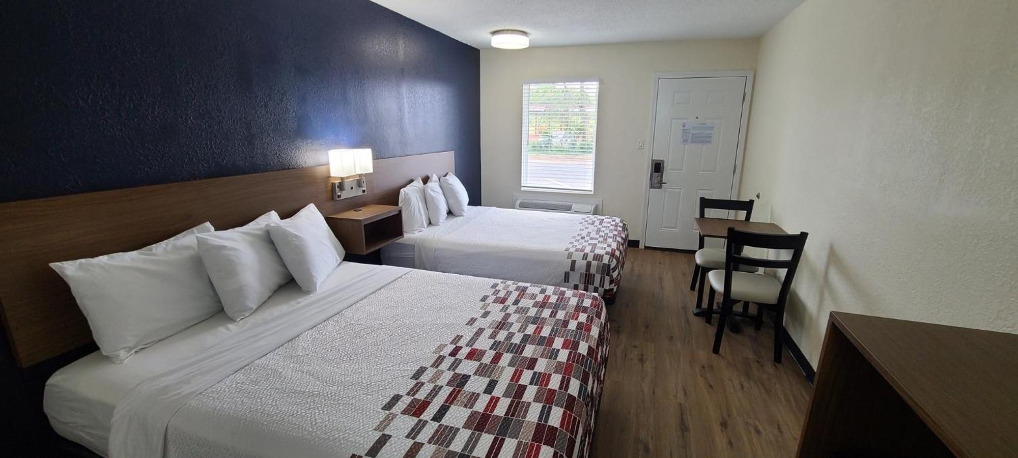Red Roof Inn Byron Bagian luar foto